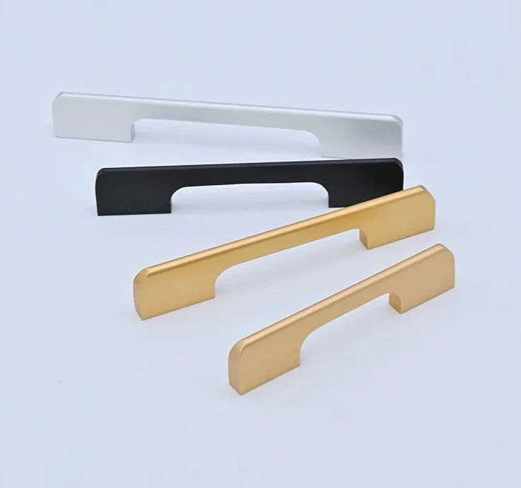 Curved Bar Handle